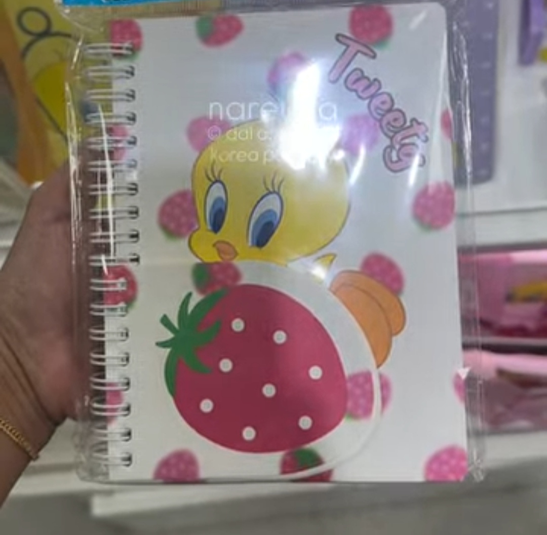 [DAISO] TWEETYBIRD Notebook Strawberry