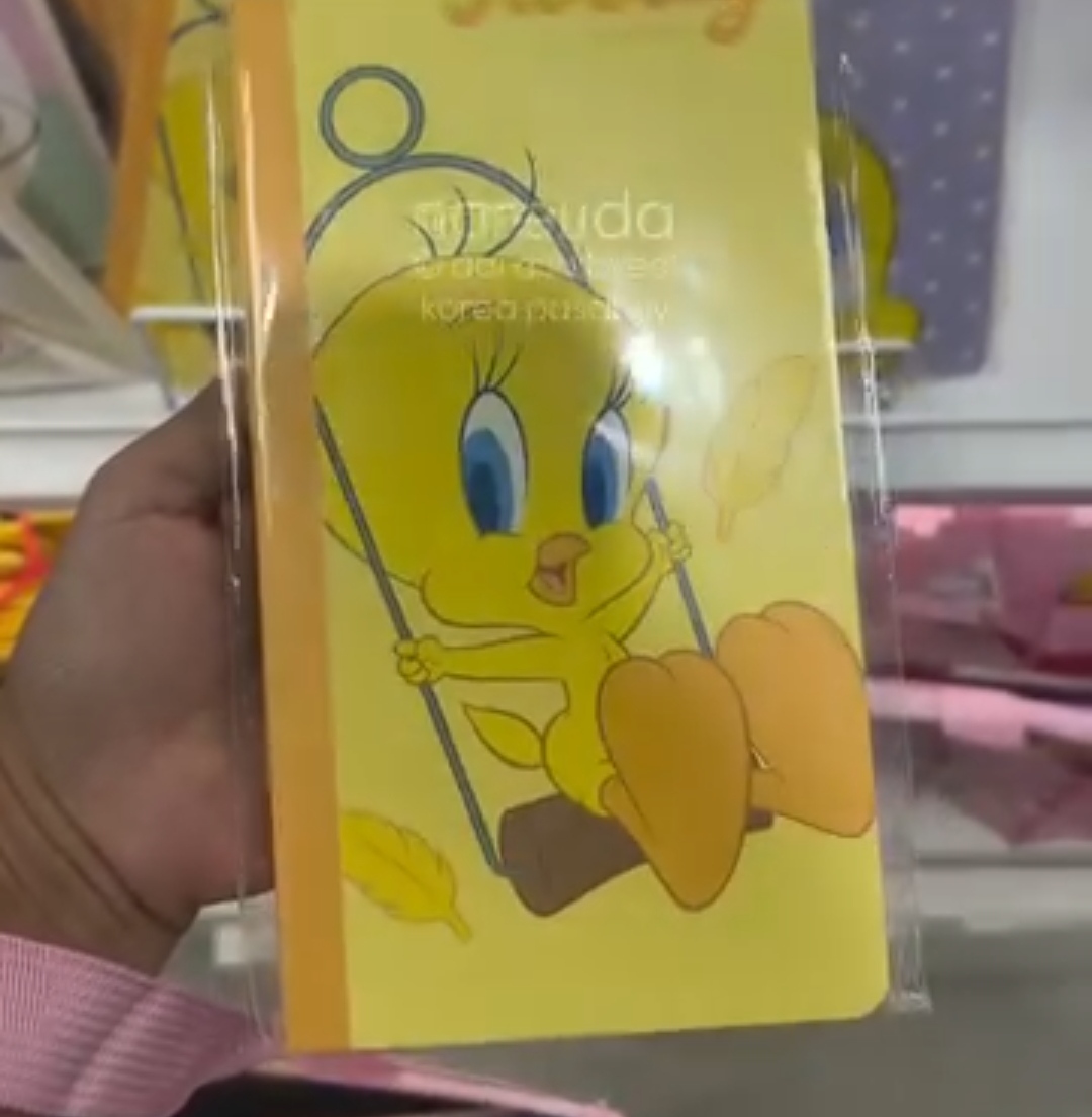 [DAISO] TWEETYBIRD Notebook Slim