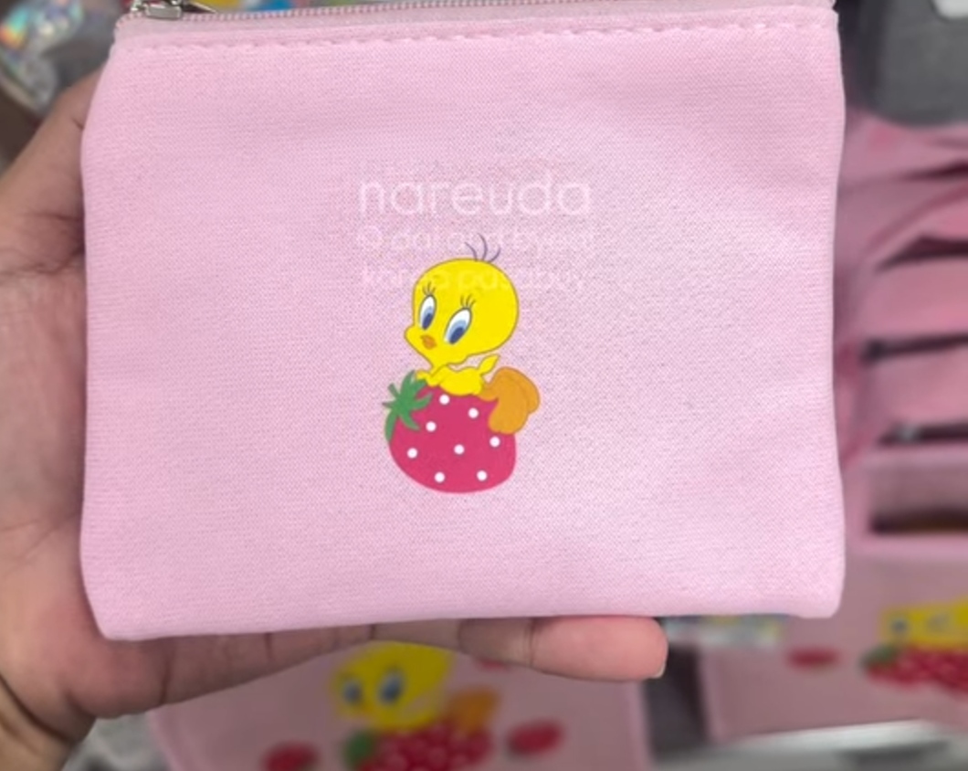 [DAISO] TWEETYBIRD Mini Pink Pouch