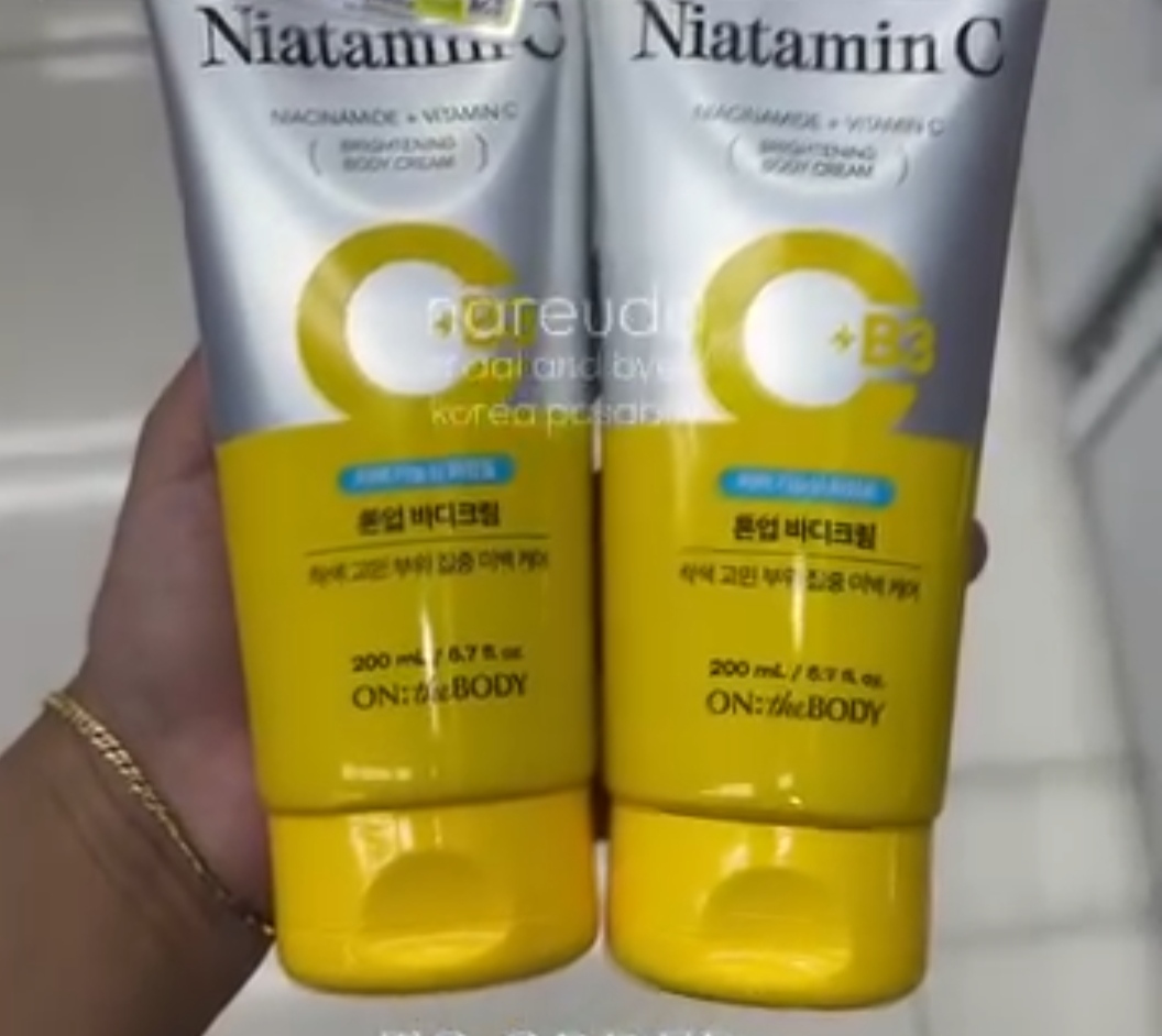[DAISO] ONTHEBODY Niatamin C Lotion 200ml