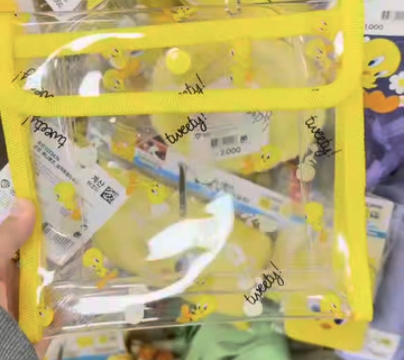 [DAISO] Tweety Bird Pouch Transparent