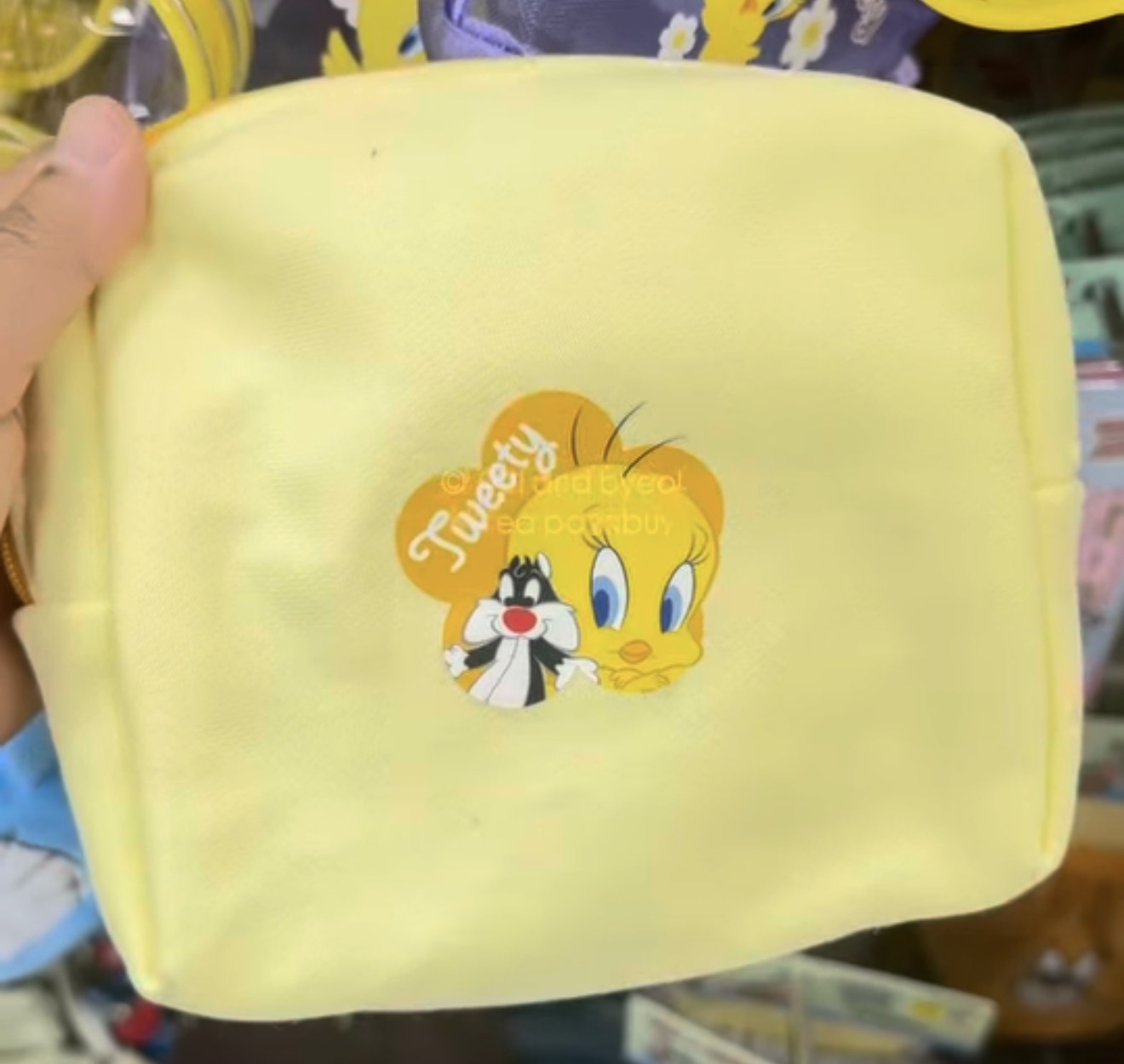 [DAISO] Tweety Bird Medium Pouch