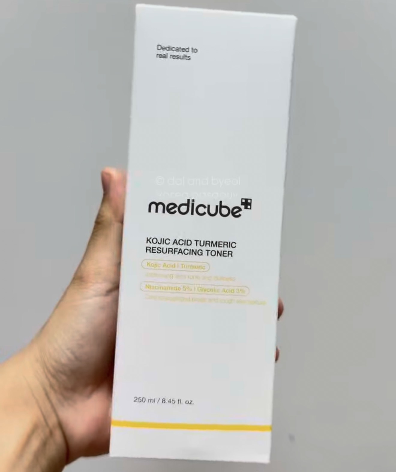 [OLIVEYOUNG] Medicube Kojic Acid Turmeric Toner 250ml